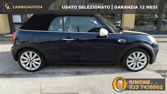 Usata Mini Cooper D Cabriolet 116 CV (85 kW) 2017 Blu Cabrio