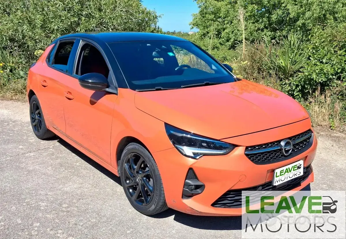 Usata Opel Corsa Design & Tech 101 CV (74 kW) 2022 Utilitaria