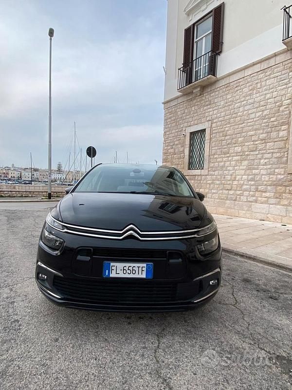 Usata Citroën Grand C4 Picasso 120 CV (88 kW) 2017 Nero Monovolume