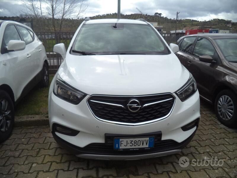 Bianco Usata 2017 Opel Mokka X Ultimate SUV | 10.900 € (Buon prezzo) - Immagine 1/4