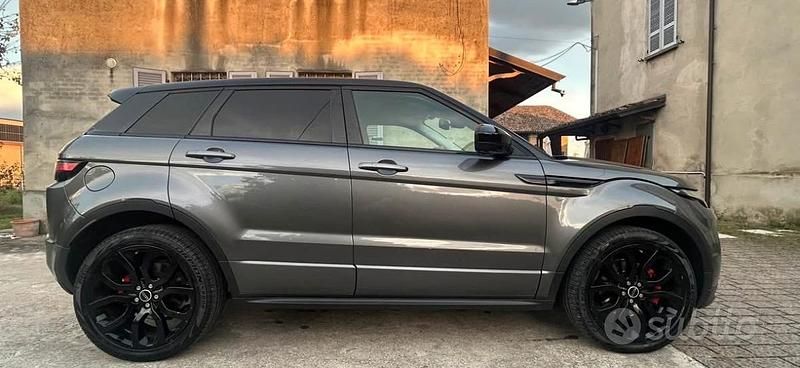 Usata Land Rover Range Rover SE Dynamic 150 CV (110 kW) 2017 Grigio SUV