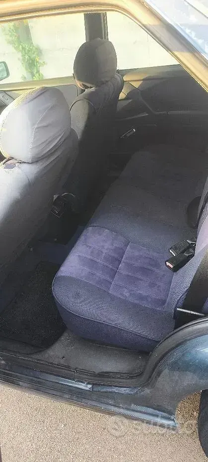 Usata Lancia Delta 113 CV (83 kW) 1998 Utilitaria