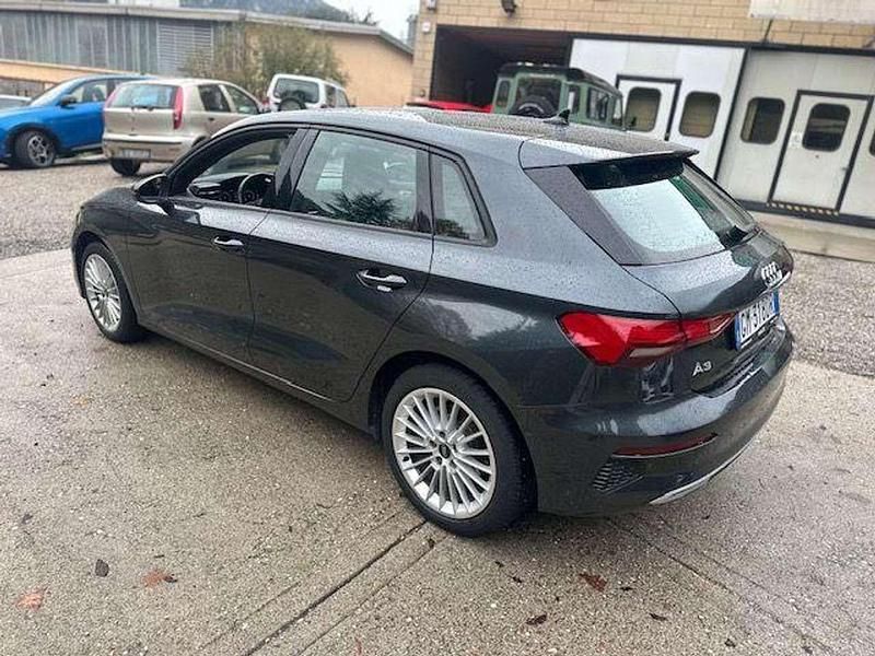 Usata Audi A3 110 CV (80 kW) 2021 Grigio Berlina