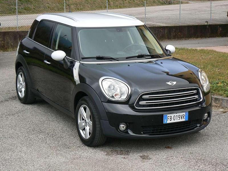 Usata Mini Countryman 111 CV (81 kW) 2014 Nero SUV
