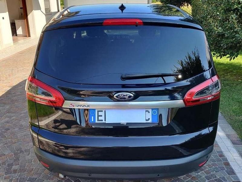 Usata Ford S-MAX Titanium 163 CV (119 kW) 2012 Monovolume
