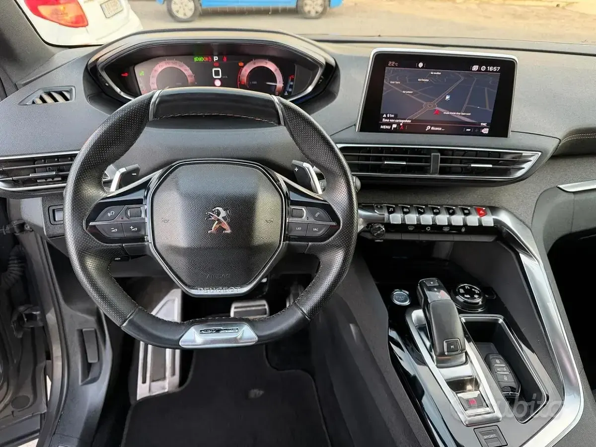 Usata Peugeot 5008 GT-line 120 CV (88 kW) 2018 Grigio SUV