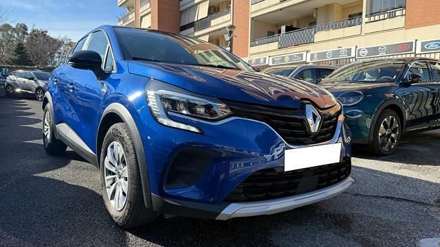 Usata Renault Captur Business 91 CV (66 kW) 2021 Grigio cassiopea metallizzato SUV