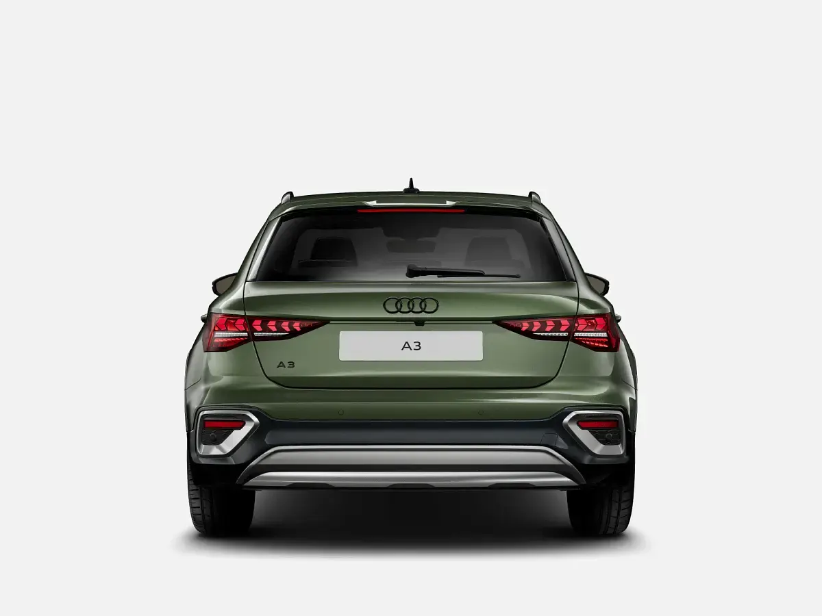 Nuova Audi A3 Comfort 150 CV (110 kW) 2026 Verde district metallizzato