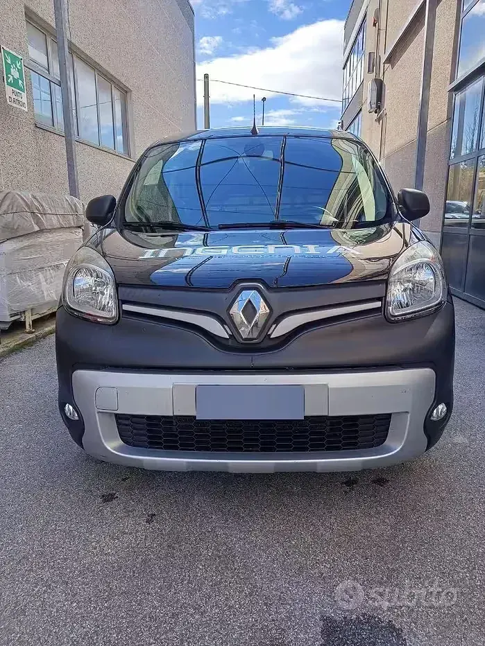 Usata Renault Express 116 CV (85 kW) 2021 Nero Monovolume