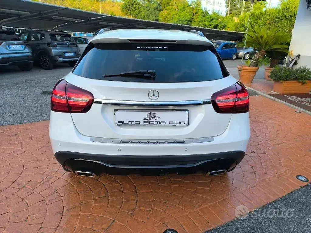 Usata Mercedes GLA220 Premium 170 CV (125 kW) 2018 Bianco SUV