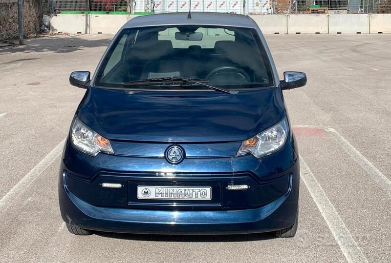 Usata 2017 Aixam Microcar Due volumi | 6000 € - Immagine 1/4