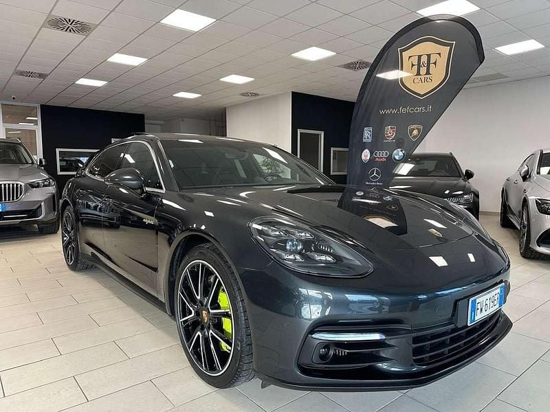 Usata Porsche Panamera Sport Turismo 462 CV (339 kW) 2018 Grigio Station wagon