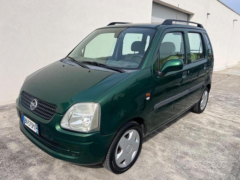Usata Opel Agila 58 CV (42 kW) 2001 Verde Monovolume