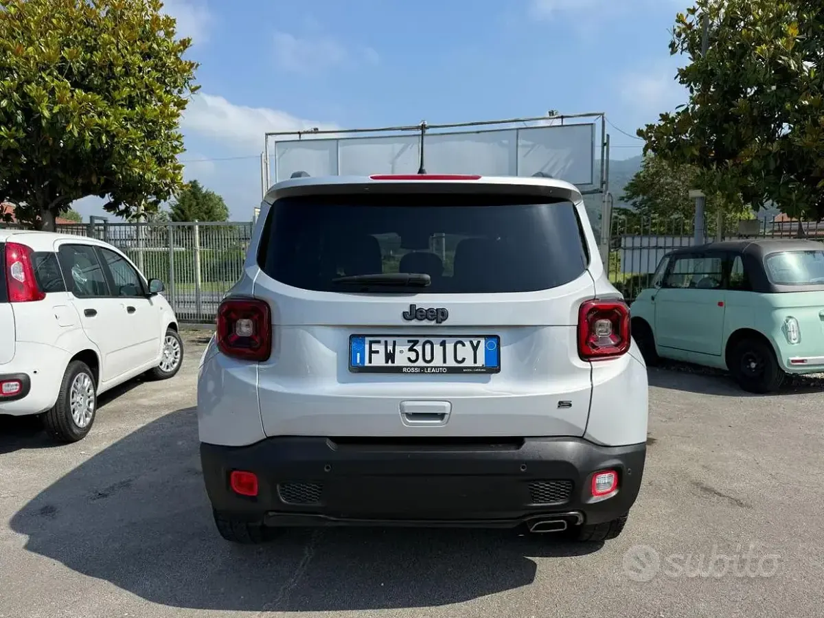 Usata Jeep Renegade 150 CV (110 kW) 2019 Grigio SUV