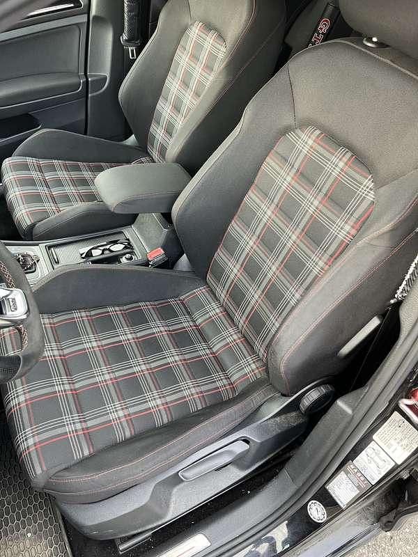 Usata VW Golf VII Business 230 CV (169 kW) 2015 Berlina