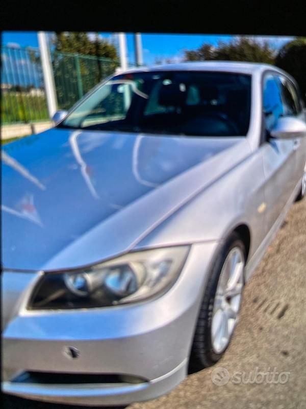 Usata BMW 320 Efficient Dynamics 164 CV (120 kW) 2006 Grigio Berlina