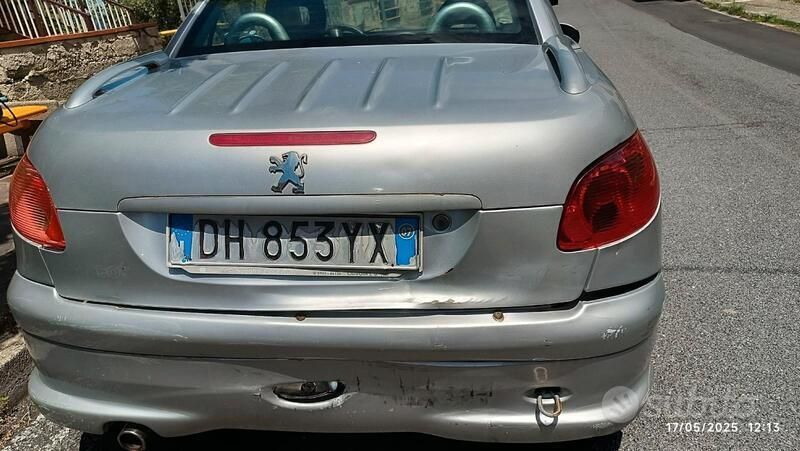 Usata Peugeot 206 109 CV (80 kW) 2007 Grigio Cabrio
