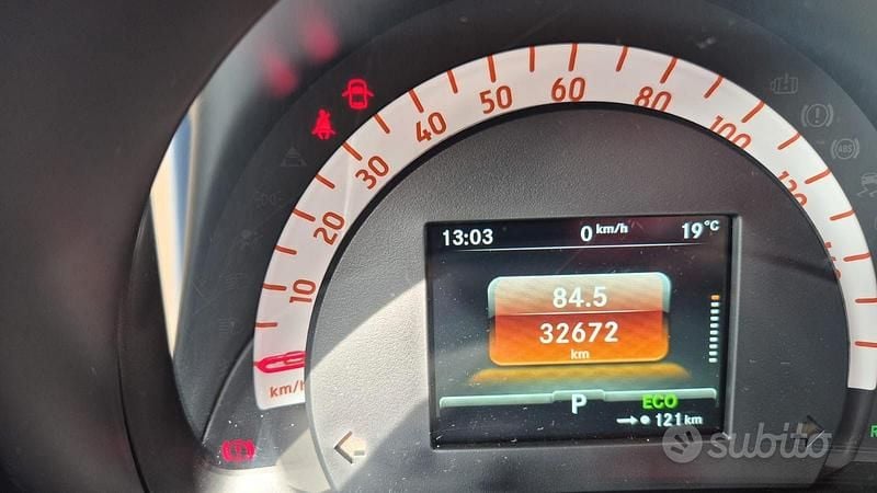 Usata Smart ForTwo Electric Drive 41 kW (56 CV) 2022 Verde Coupé