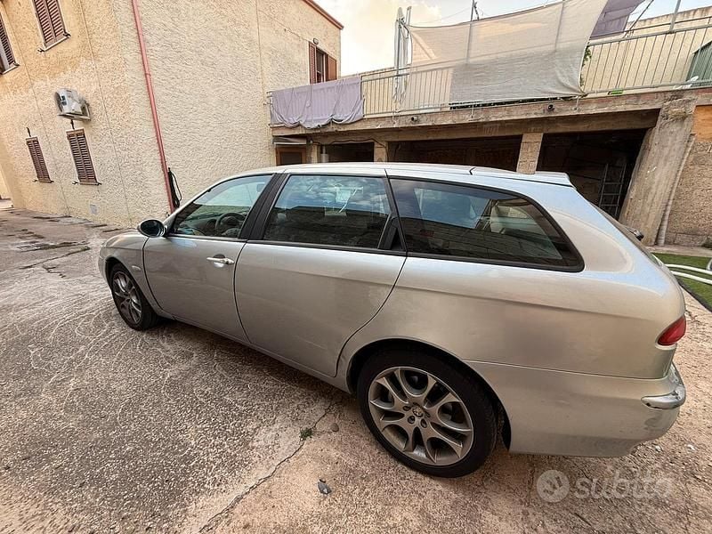 Usata Alfa Romeo 156 116 CV (85 kW) 2003 Grigio Station wagon
