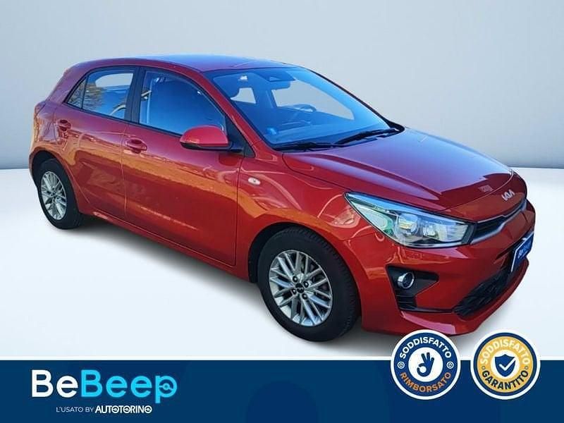 Usata Kia Rio Style 84 CV (61 kW) 2022 Rosso metallizzato Berlina