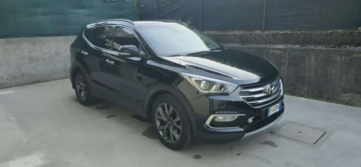 Usata Hyundai Santa Fe 200 CV (147 kW) 2019 Nero SUV