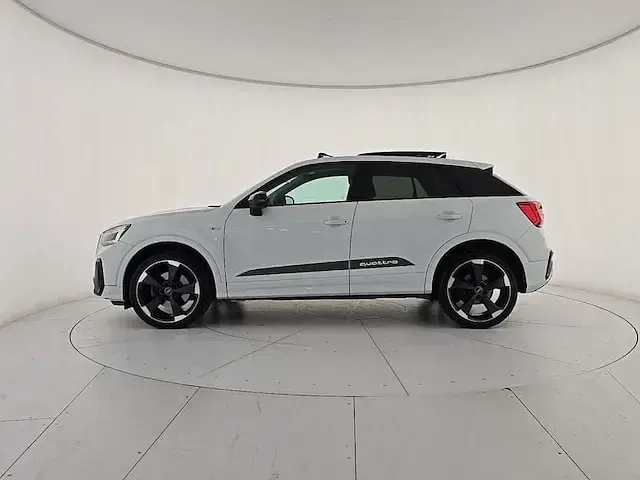Usata Audi Q2 Ambiente 150 CV (110 kW) 2023 Bianco SUV