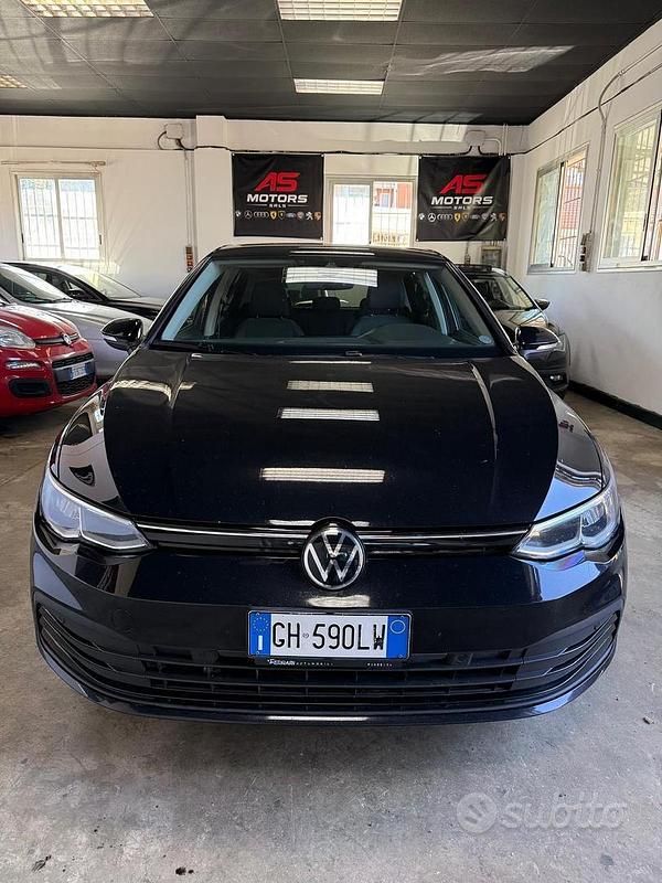 Usata VW Golf VII Life 150 CV (110 kW) 2020 Nero Berlina