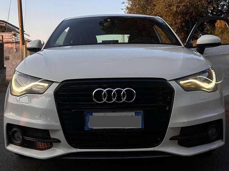Usata Audi A1 Ambition 105 CV (77 kW) 2012 Bianco Utilitaria