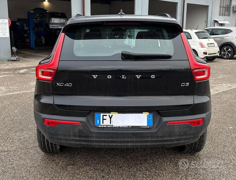 Usata Volvo XC40 2019 Nero SUV