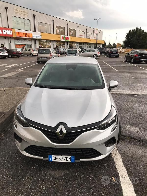 Usata Renault Clio V 100 CV (73 kW) 2021 Grigio Utilitaria