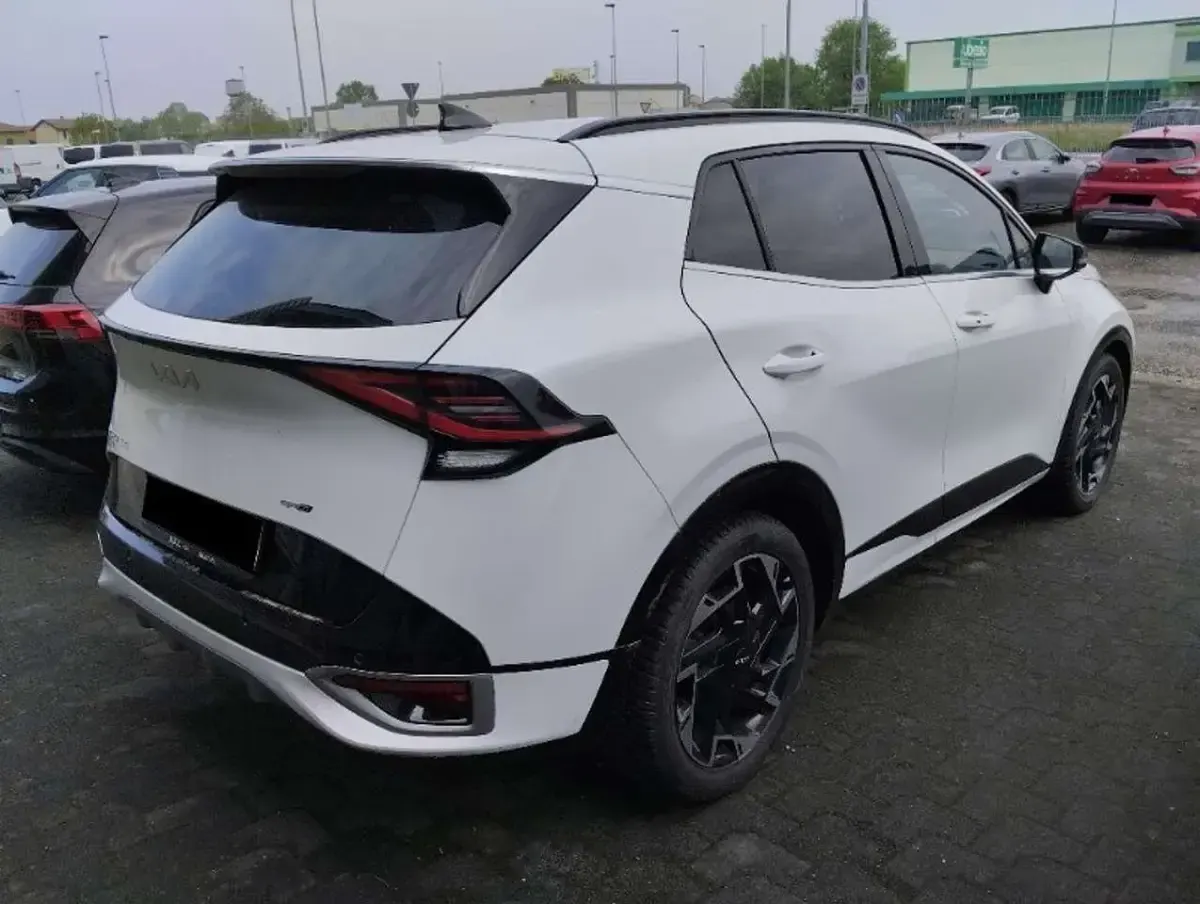 Usata Kia Sportage GT-Line 136 CV (100 kW) 2023 Bianco SUV
