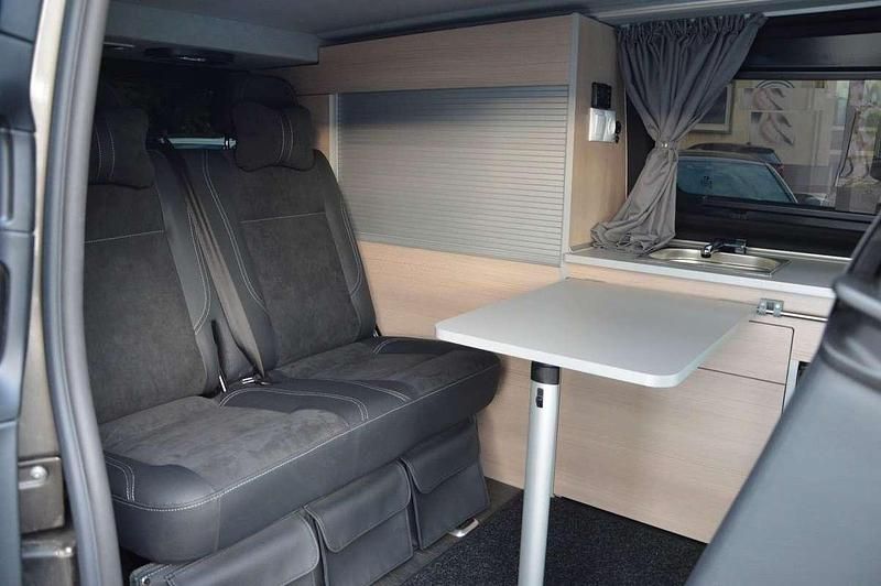 Usata Mercedes V220 163 CV (119 kW) 2020 Grigio Monovolume