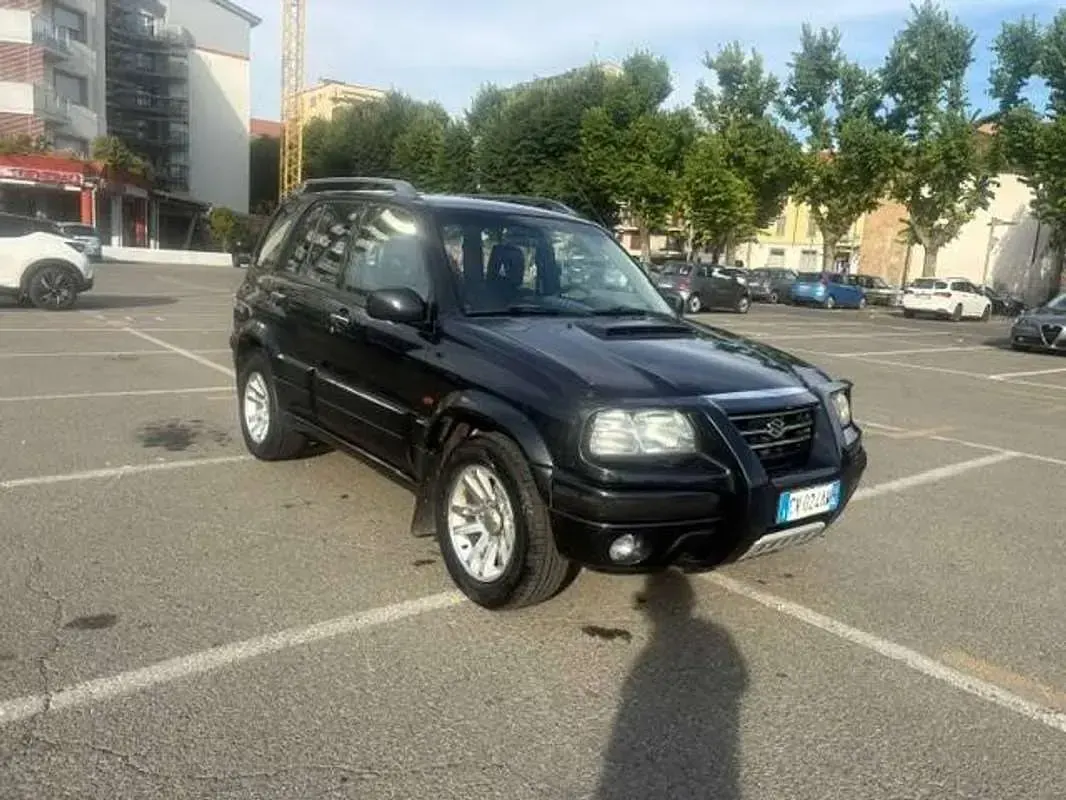 Usata Suzuki Grand Vitara 109 CV (80 kW) 2005 Blu/azzurro SUV