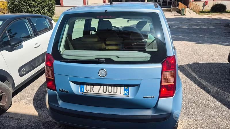 Usata Fiat Idea 70 CV (51 kW) 2004 Monovolume