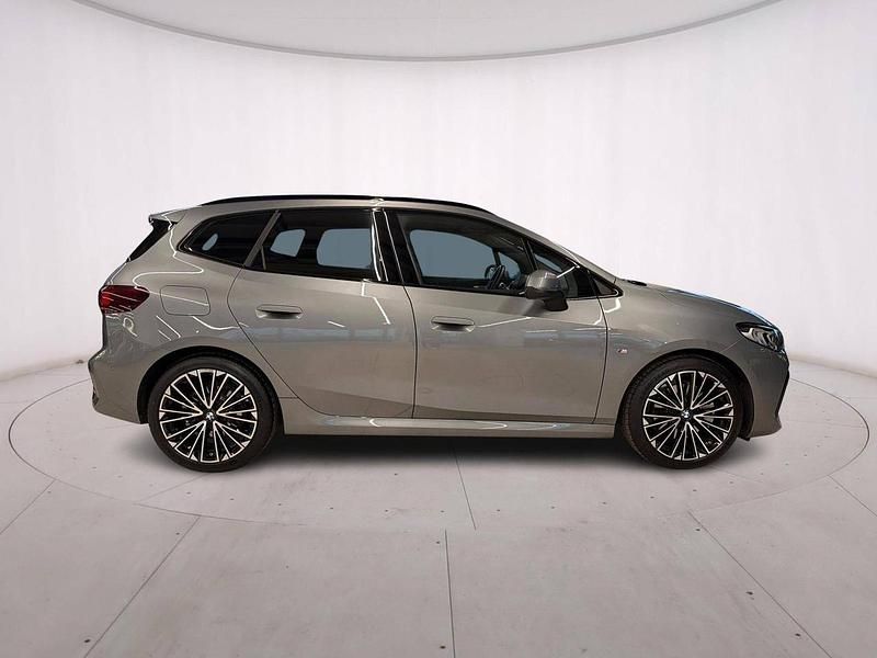 Usata BMW 223 Active Tourer Shadowline 204 CV (150 kW) 2023 Grigio Monovolume