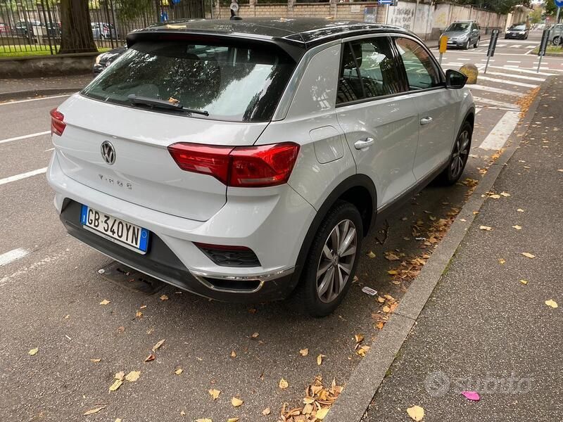 Usata VW T-Roc 116 CV (85 kW) 2020 Bianco SUV