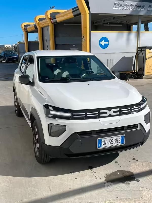 Usata Dacia Spring 47 kW (65 CV) 2025 Utilitaria