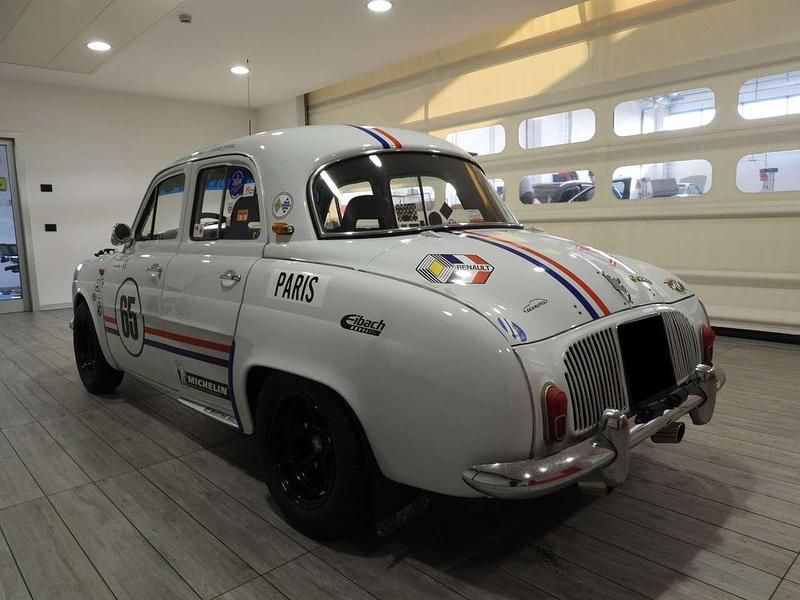 Usata Renault Dauphine 150 CV (110 kW) 1959 Bianco e livrea specifica Berlina
