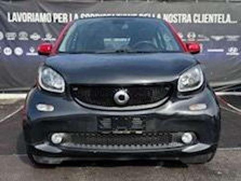 Usata Smart ForTwo Coupé Passion 90 CV (66 kW) 2018 Nero Utilitaria
