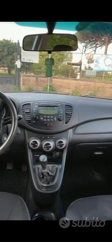 Usata Hyundai i10 2011 Grigio Utilitaria