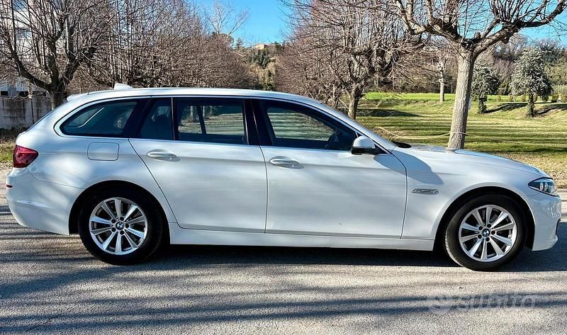 Usata BMW 530 258 CV (189 kW) 2015 Bianco Station wagon