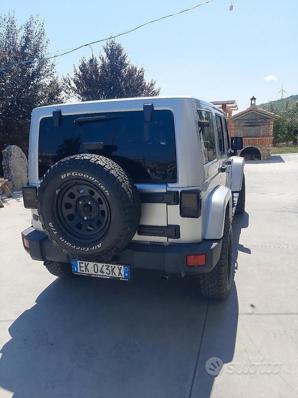 Usata Jeep Wrangler Sahara 2011 Grigio SUV