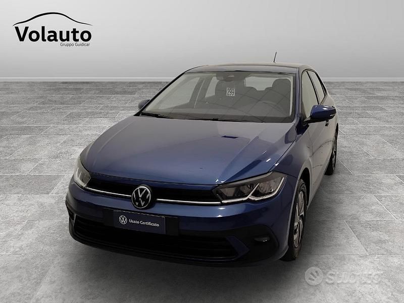 Usata VW Polo Life 95 CV (69 kW) 2025 Blu Utilitaria
