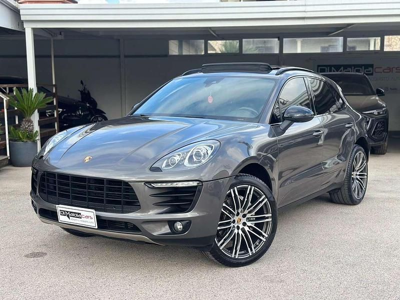 Grigio Usata 2015 Porsche Macan SUV | 35.490 € (Buon prezzo) - Immagine 1/4
