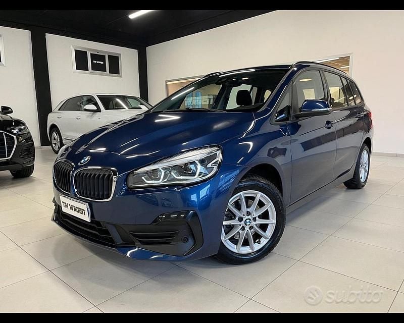 Nero Usata 2022 BMW 216 Gran Tourer Efficient Dynamics Monovolume | 20.900 € - Immagine 1/4