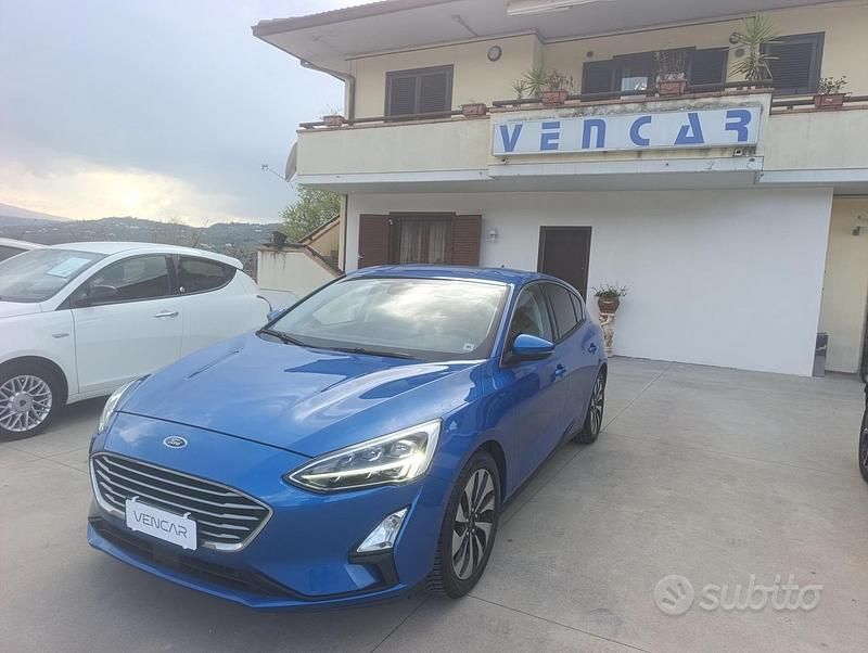 Usata Ford Focus Business Edition 120 CV (88 kW) 2019 Blu Berlina
