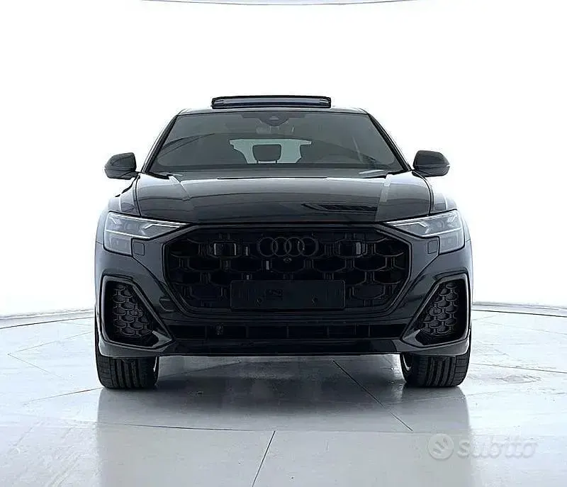 Nuova Audi Q8 S-Line 286 CV (210 kW) 2026 Nero SUV