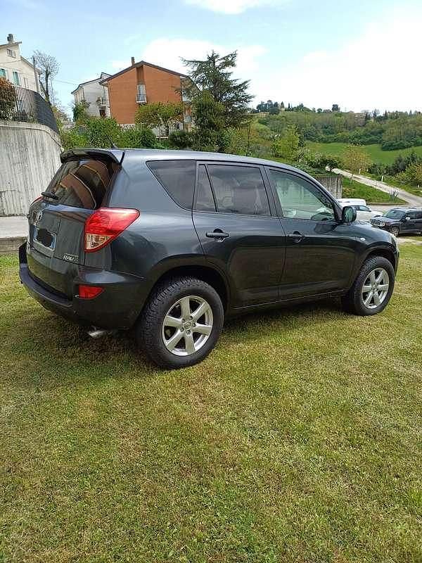 Usata Toyota RAV4 Sol 152 CV (111 kW) 2008 SUV