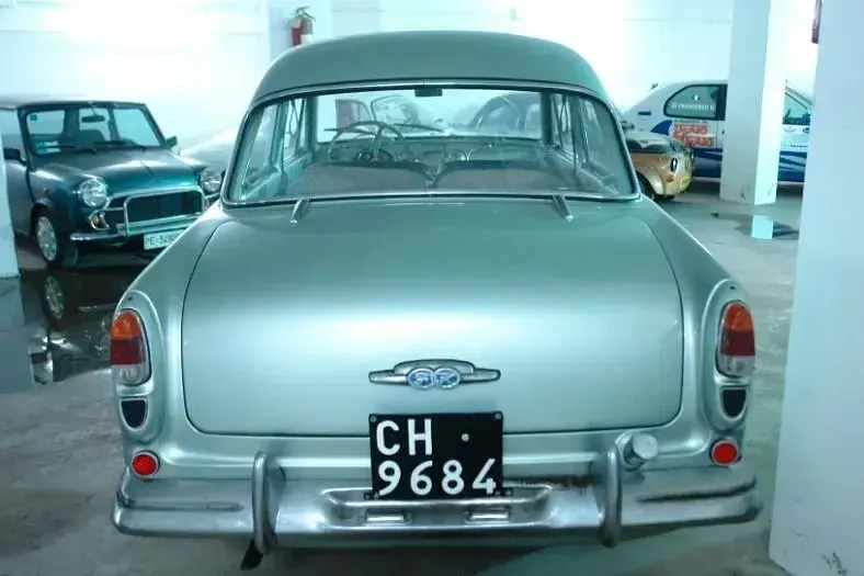 Usata Ford Taunus 33 CV (24 kW) 1953 Verde Berlina