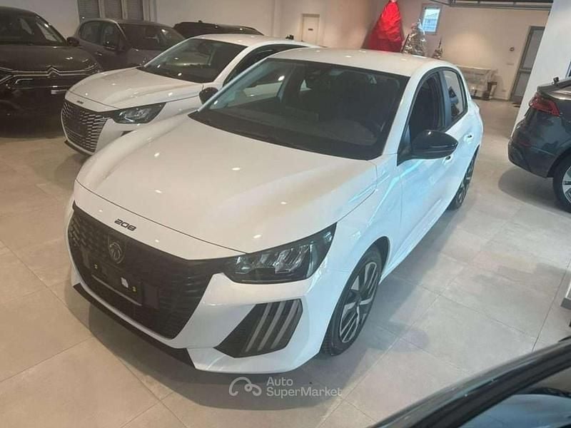 Bianco Nuova 2025 Peugeot 208 Style Utilitaria | 14.900 € (Super prezzo) - Immagine 1/4
